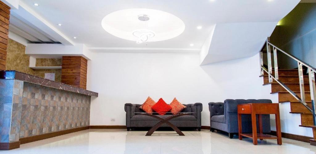 Balibago Hotel Angeles Zewnętrze zdjęcie